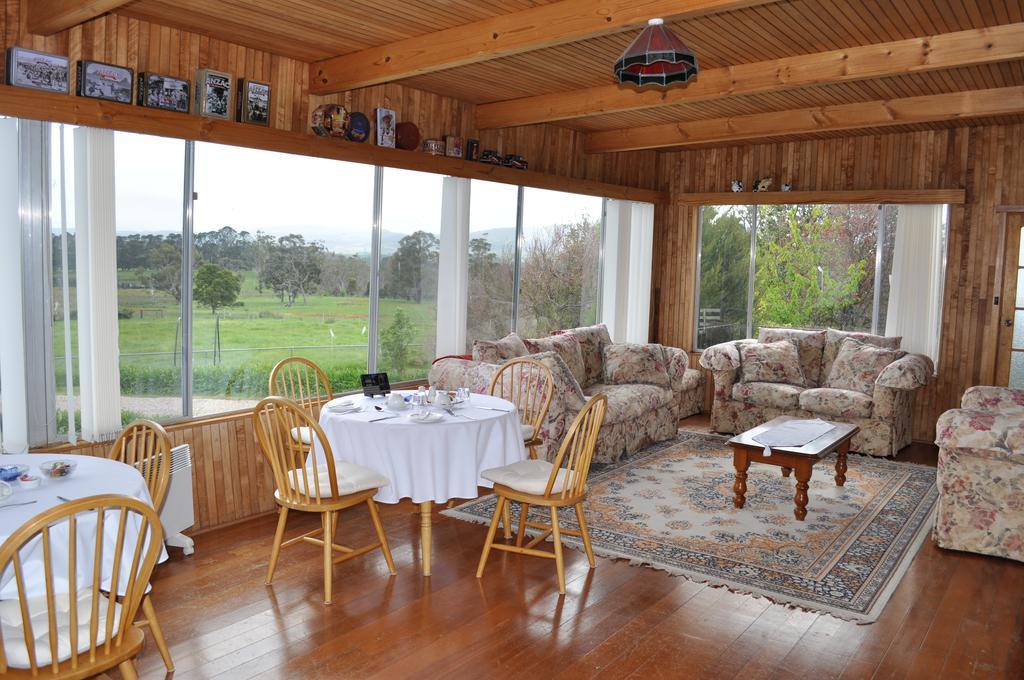 Roslyn House Bed & Breakfast Bushy Park Esterno foto